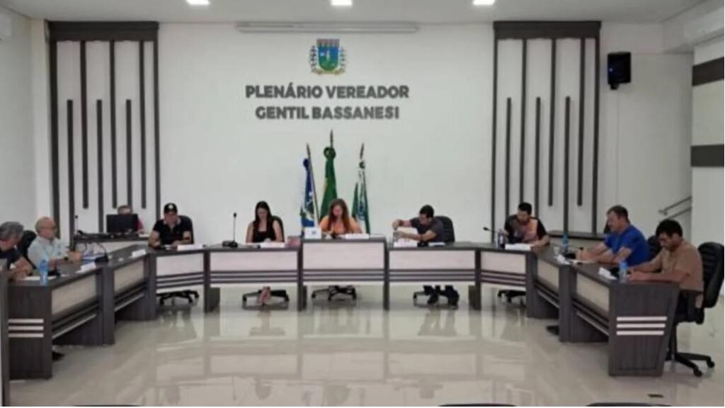 Justiça Eleitoral cassa mandato de vereador