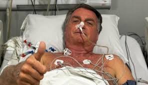 Bolsonaro é submetido a cirurgia em hospital particular de Brasília