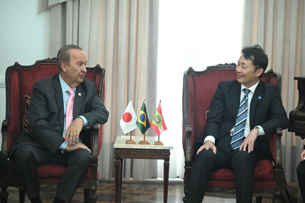 Governo de SC vai ao Japão e à China contra embargos comerciais